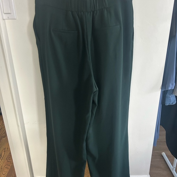 Ever New Wide Leg Pants in Dark Green for Effortless Style - Picture 2 of 5